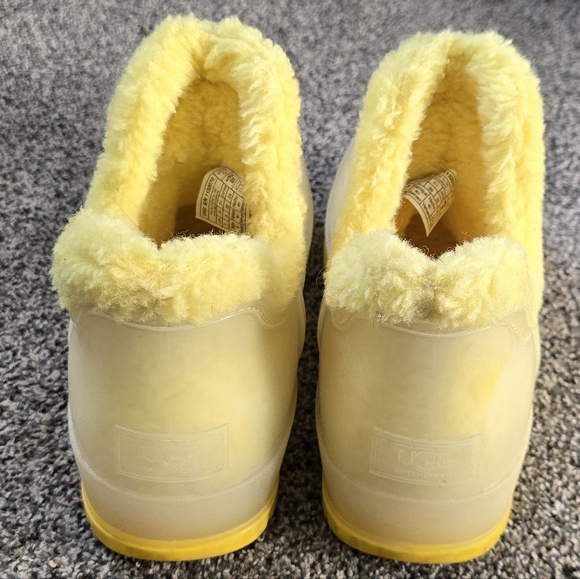 UGG RAINCLOUD CANARY WATERPROOF RUBBER RAIN BOOTS US 7 / EU 38 / UK 5 - Picture 3 of 10